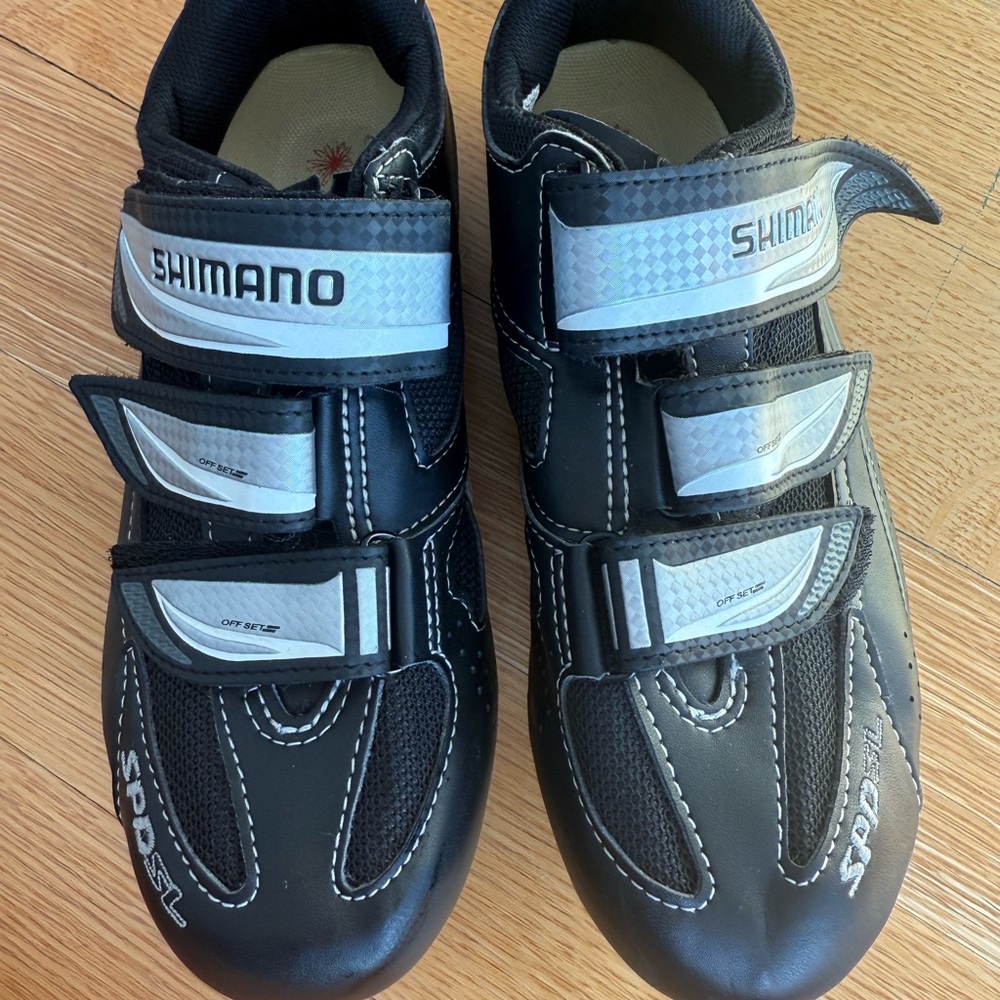 Shimano Black Sneakers with Sporty Design and Mesh Panels with clips